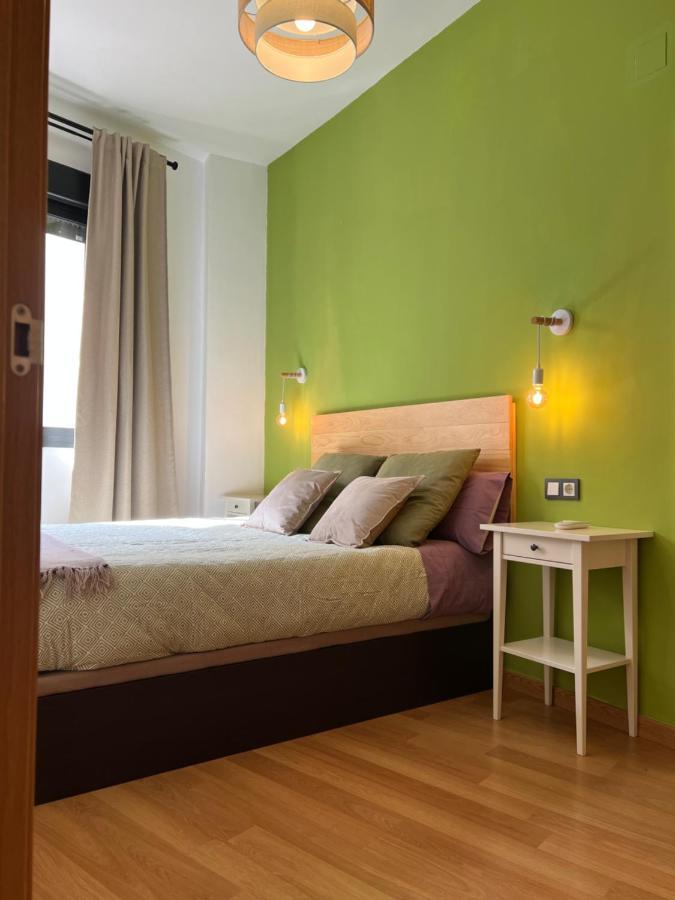 Amazing Apartment In The Heart Of Malaga Pool & Free Parking Extérieur photo